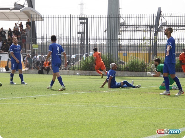 שחקני כפר קאסם בהלם (בן מלניק)